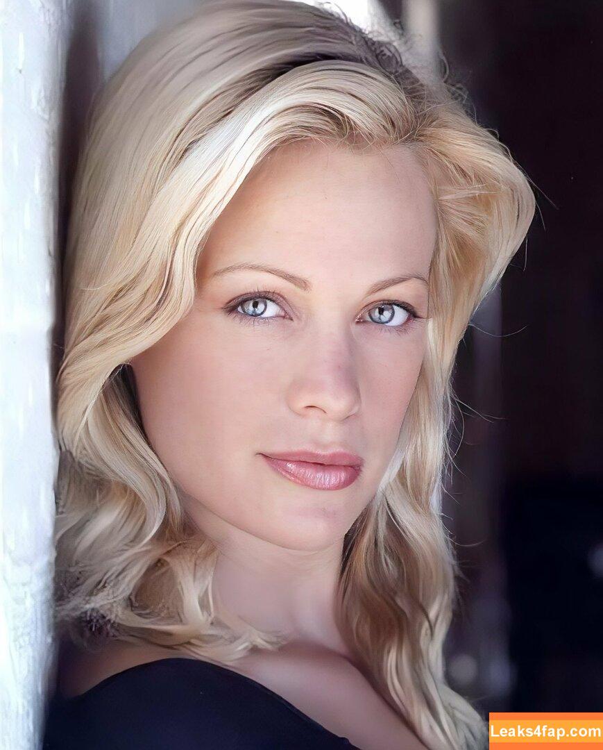 Alison Eastwood / alison.e.wood leaked photo photo #0001