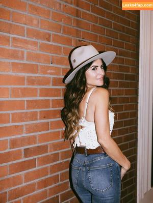 Alison Victoria photo #0254