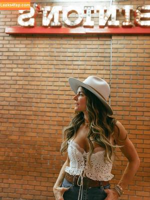 Alison Victoria photo #0259