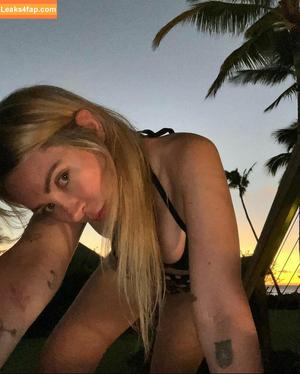 Alison Wonderland photo #0087