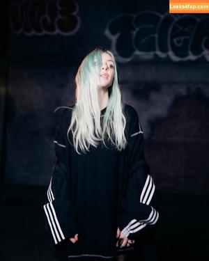 Alison Wonderland photo #0136
