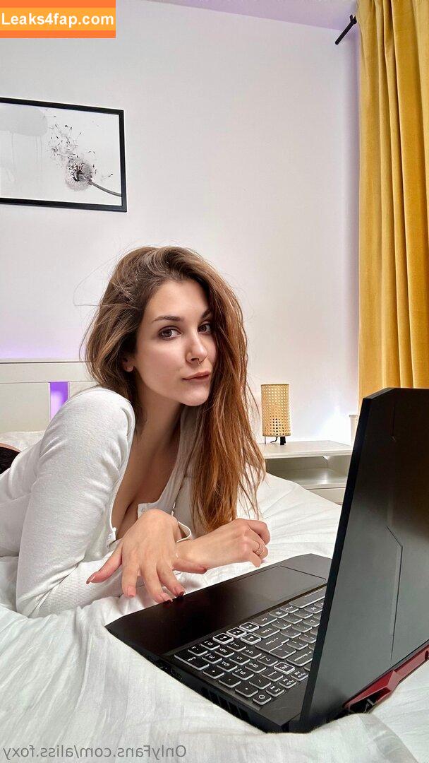 aliss.foxy / aliss.foxyy leaked photo photo #0155