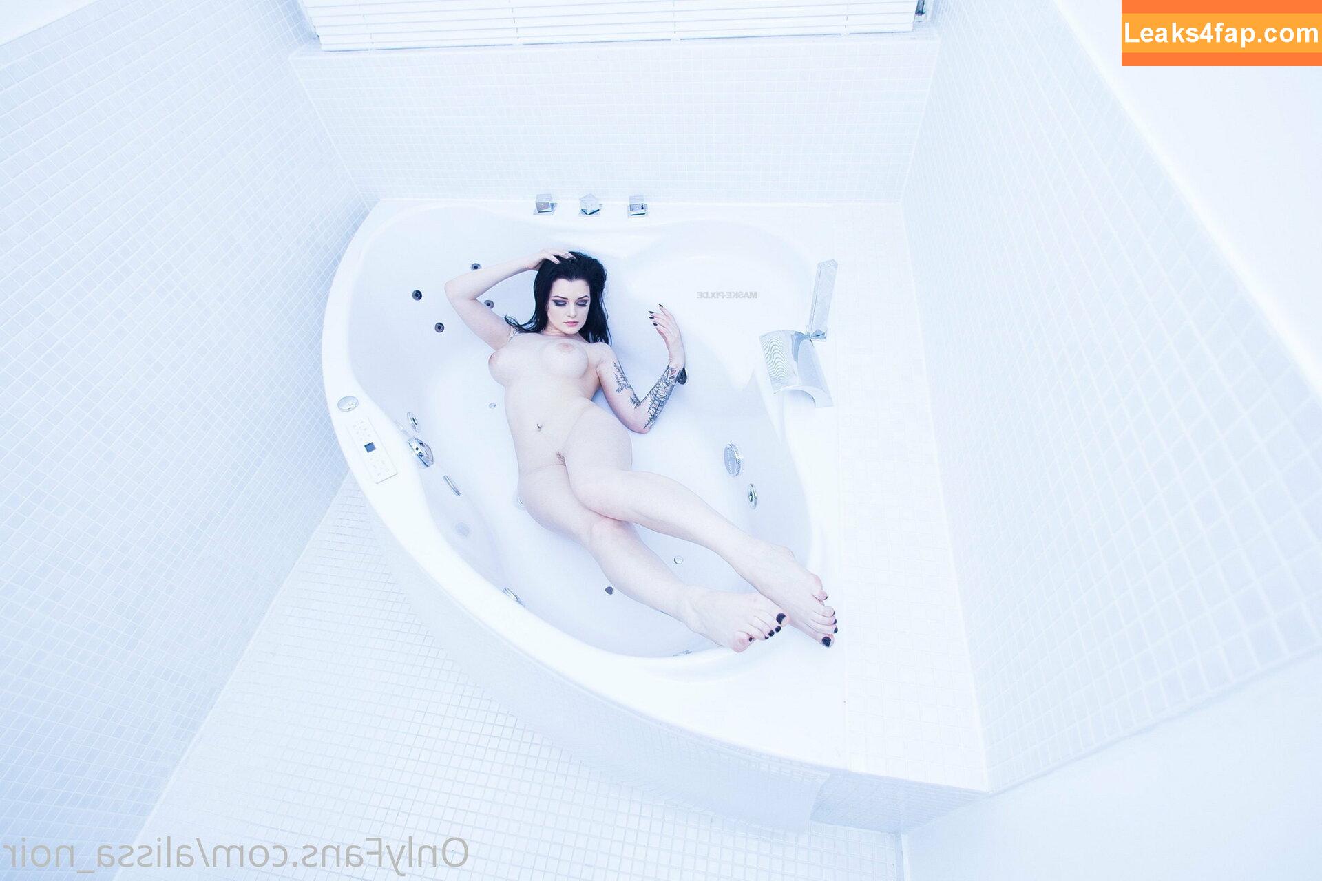 Alissa Noir / AlissaNoir / alissa_noir leaked photo photo #0071