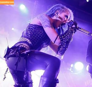 Alissa White-Gluz photo #0023