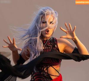 Alissa White-Gluz photo #0076