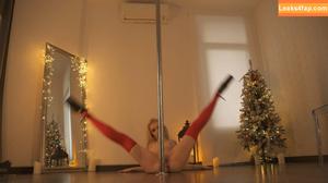 alissa_wxw photo #0297