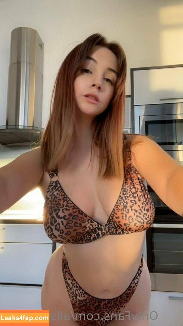 alissaquinn / Alissa / https: / realalyssaquinn leaked photo photo #0455