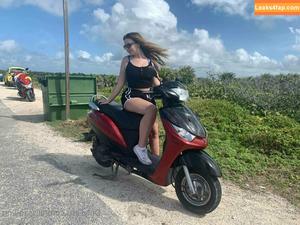 alissaquinn photo #0346