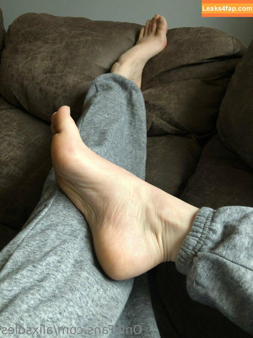 alixsoles / alexmdc leaked photo photo #0025