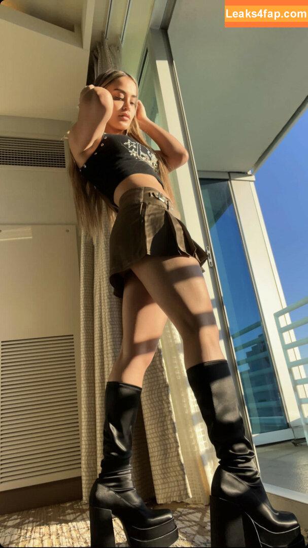 Aliyah / aliyahwwe / gldnbby / gldnbbyy leaked photo photo #0048
