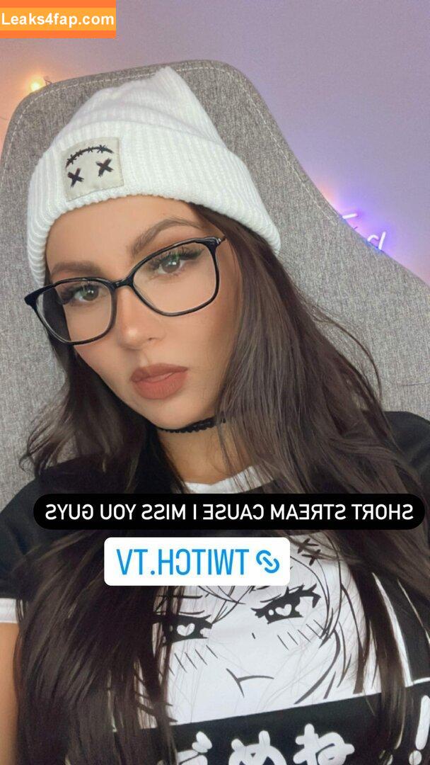 Aliythia / alitaliya__ leaked photo photo #0013