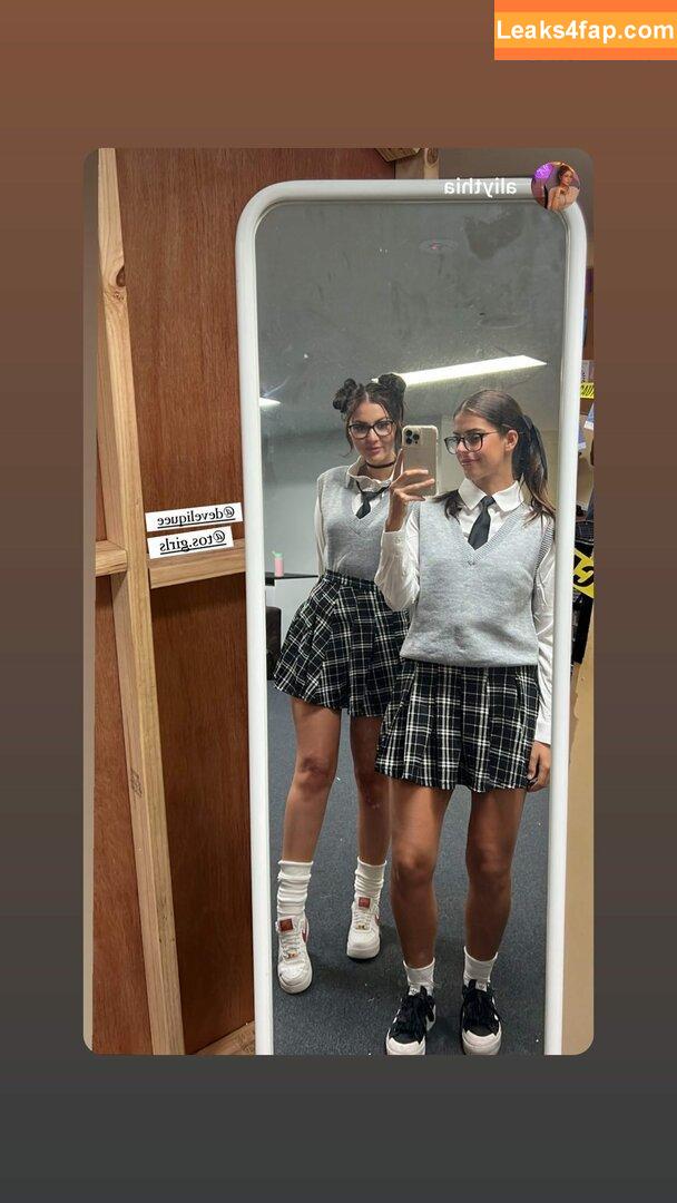 Aliythia / alitaliya__ leaked photo photo #0019