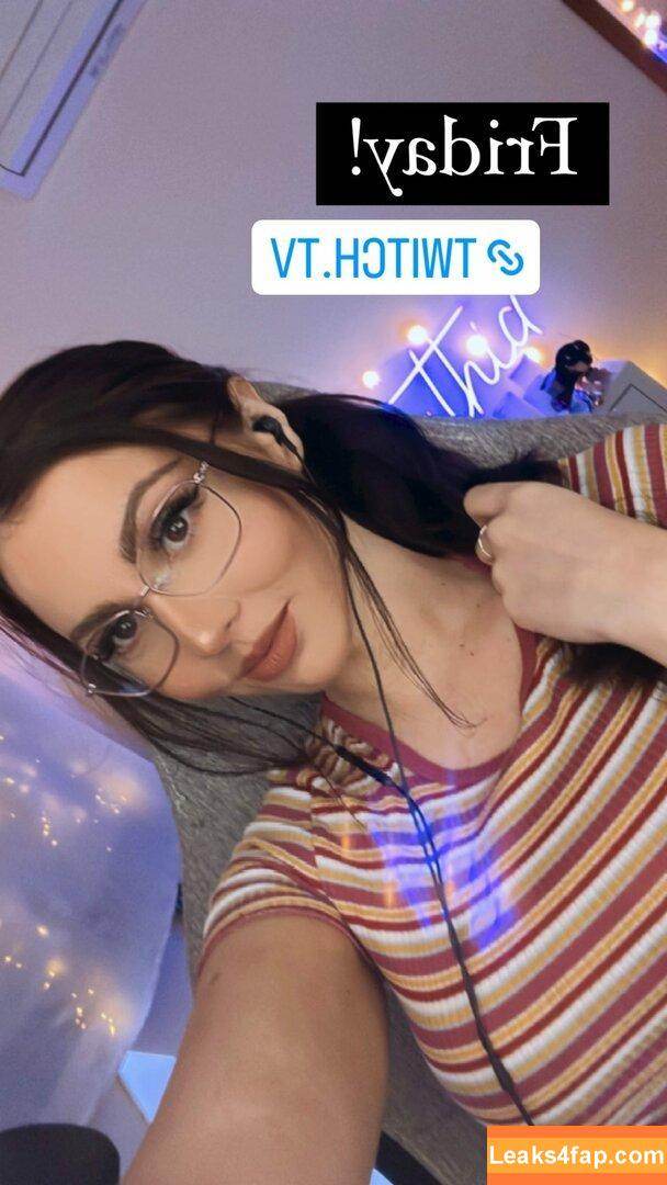 Aliythia / alitaliya__ leaked photo photo #0021