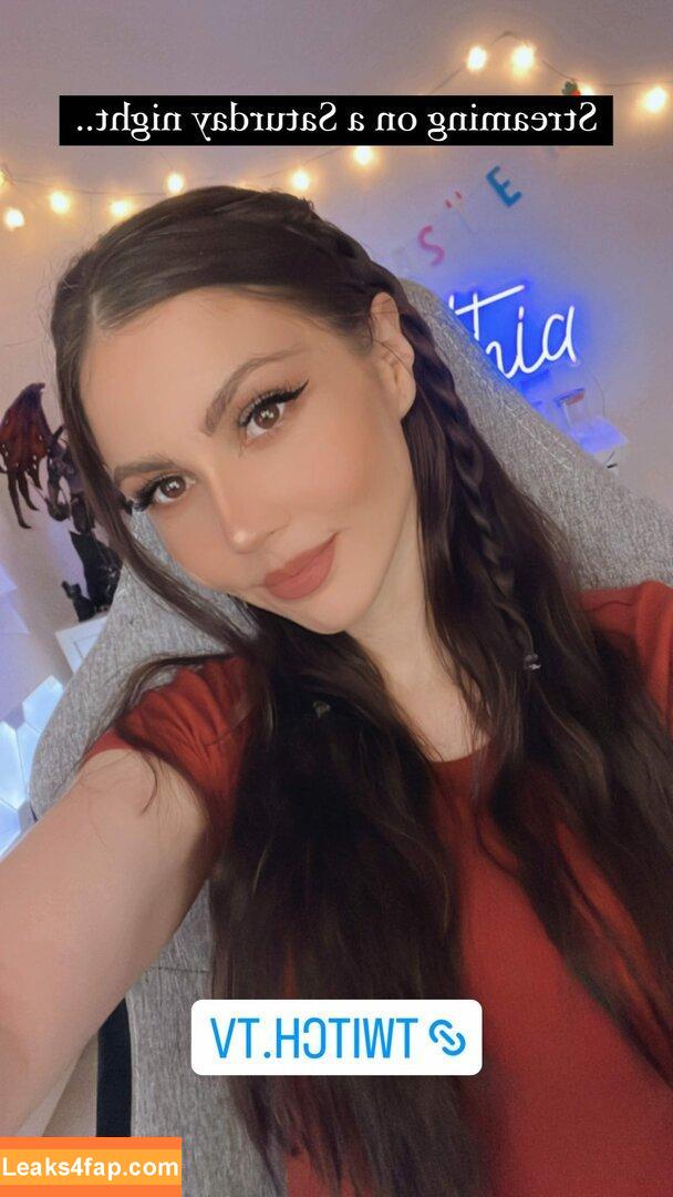 Aliythia / alitaliya__ leaked photo photo #0046