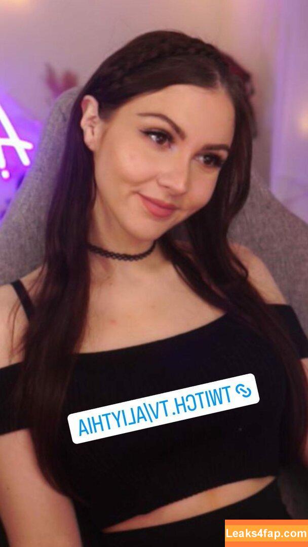 Aliythia / alitaliya__ leaked photo photo #0059