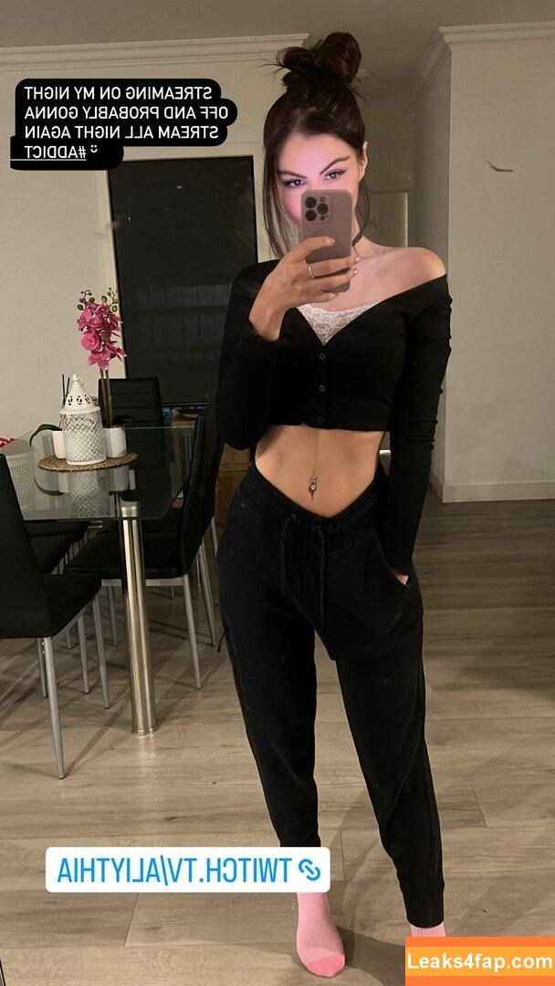 Aliythia / alitaliya__ leaked photo photo #0069