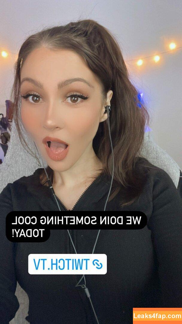 Aliythia / alitaliya__ leaked photo photo #0071