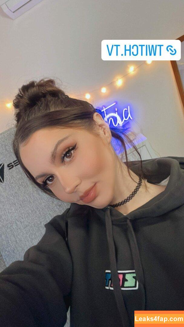 Aliythia / alitaliya__ leaked photo photo #0074