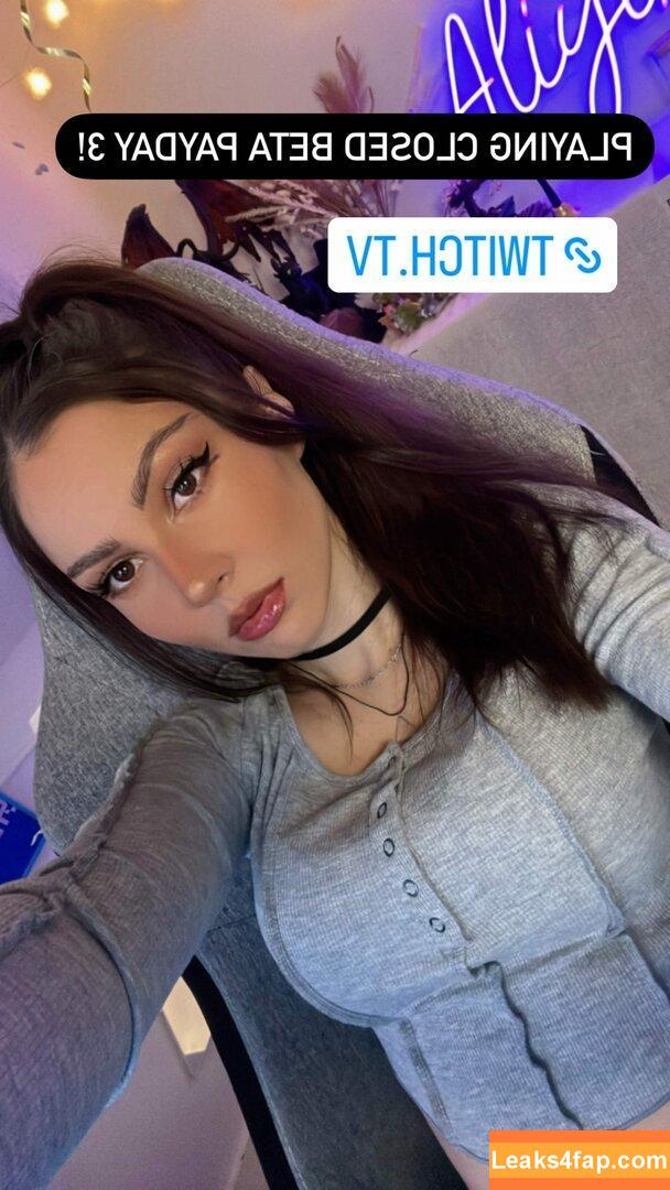 Aliythia / alitaliya__ leaked photo photo #0079