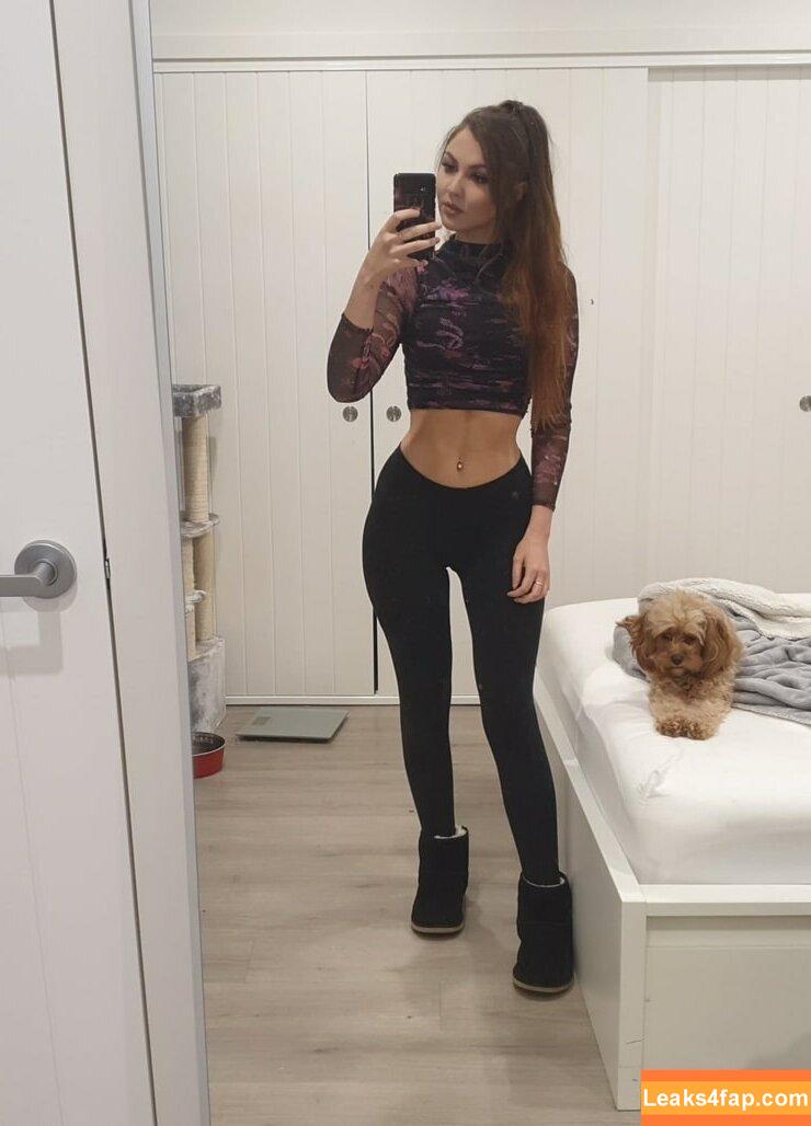 Aliythia / alitaliya__ leaked photo photo #0181