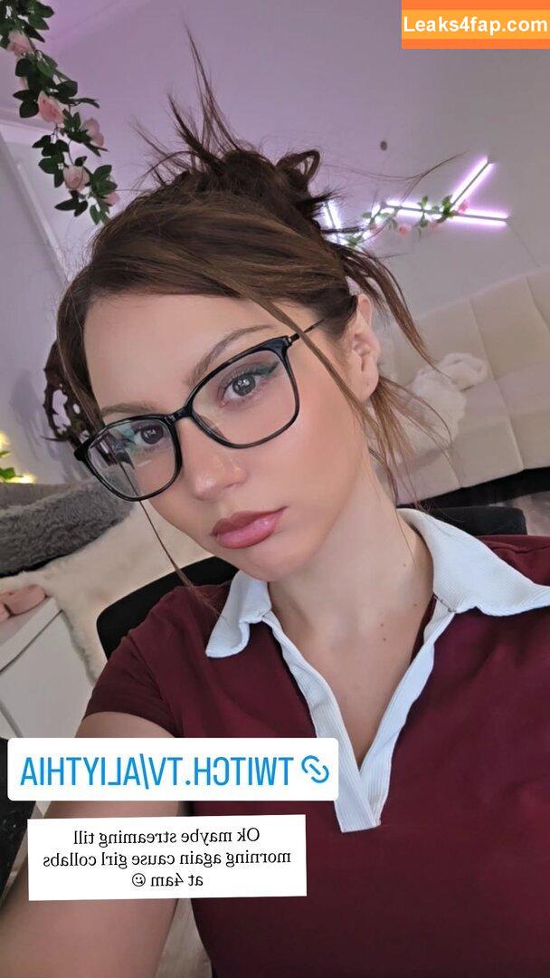 Aliythia / alitaliya__ leaked photo photo #0366