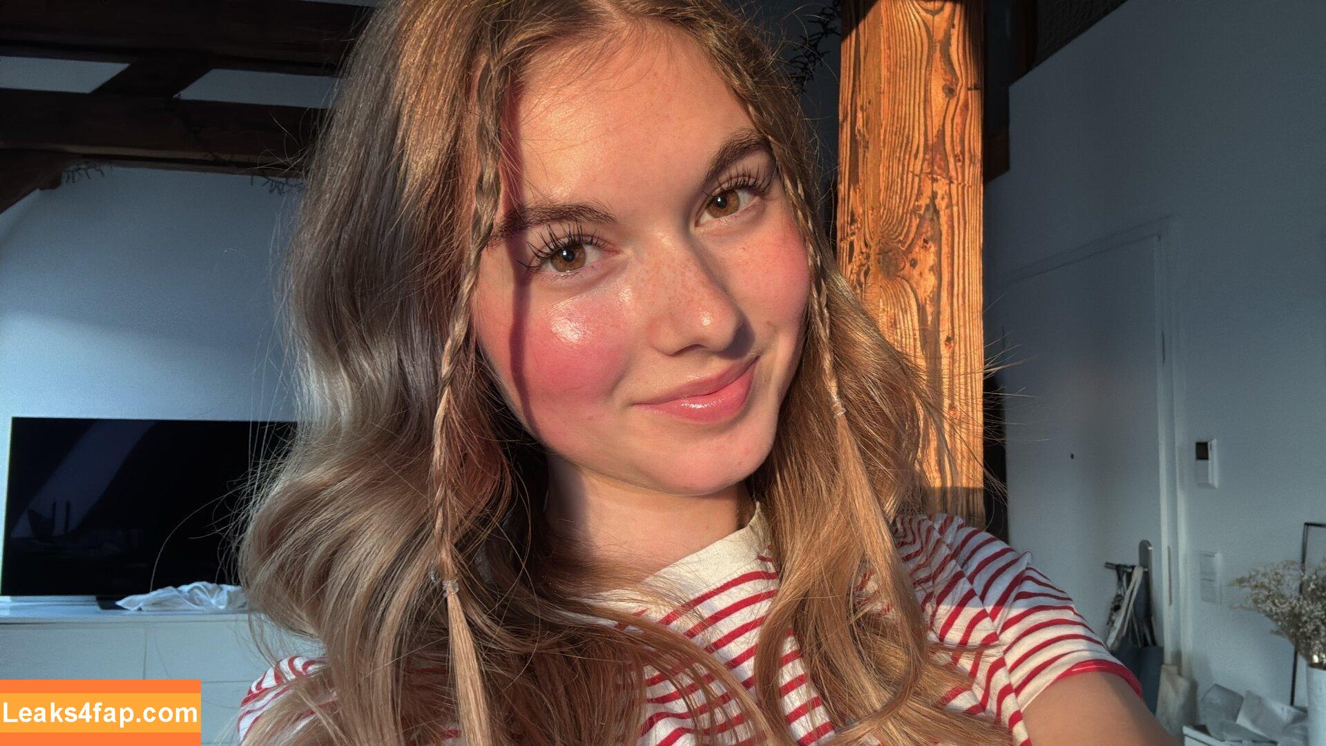 Alizee Talk / alizeetalk / alizeetalk9582 leaked photo photo #0097