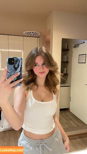 Alizee Talk photo #0096