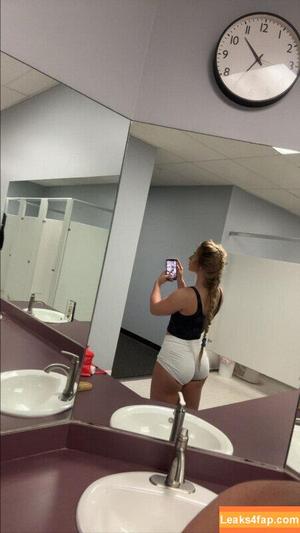 Allie Brink photo #0060