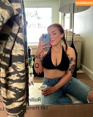 Allie Katch photo #0178