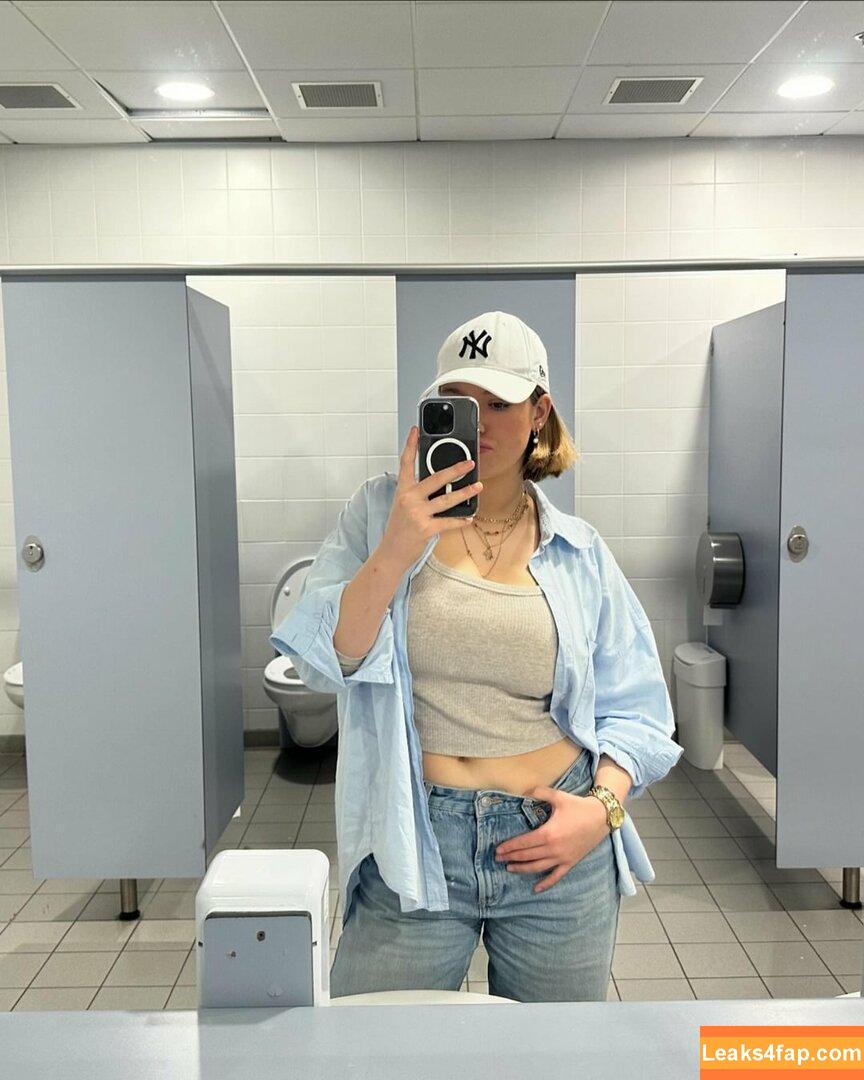 Allie Sherlock / alliesherlock leaked photo photo #0112