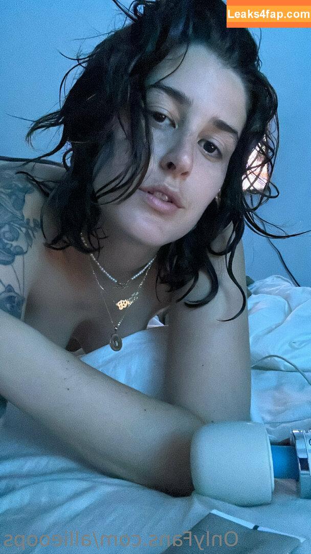 allieoops / cummanifesto leaked photo photo #0020
