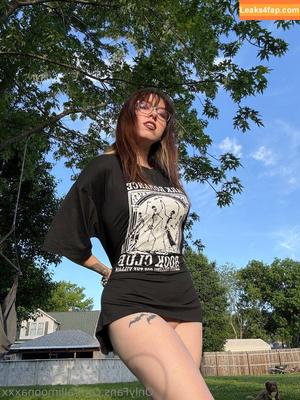 allimoonaxxx photo #0238