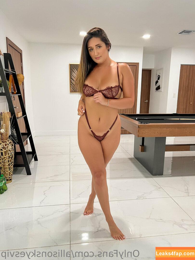 Allison Skyes / SkyesAllison / allisonskyes / allisonskyesvip leaked photo photo #0110