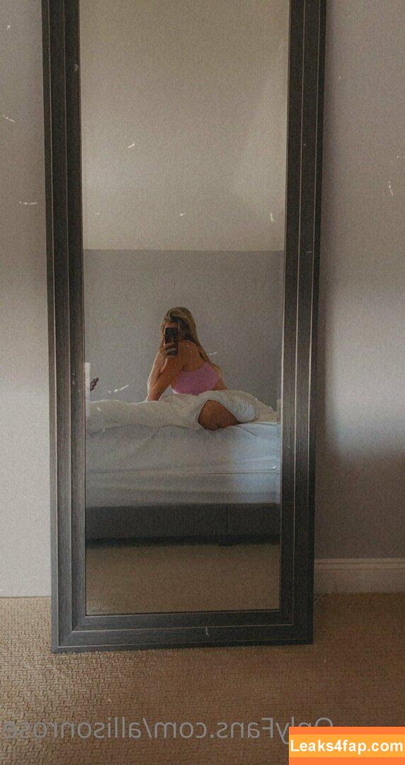 allisonrose / allisoncalvs leaked photo photo #0021