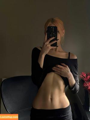 Allissa Shin photo #0106