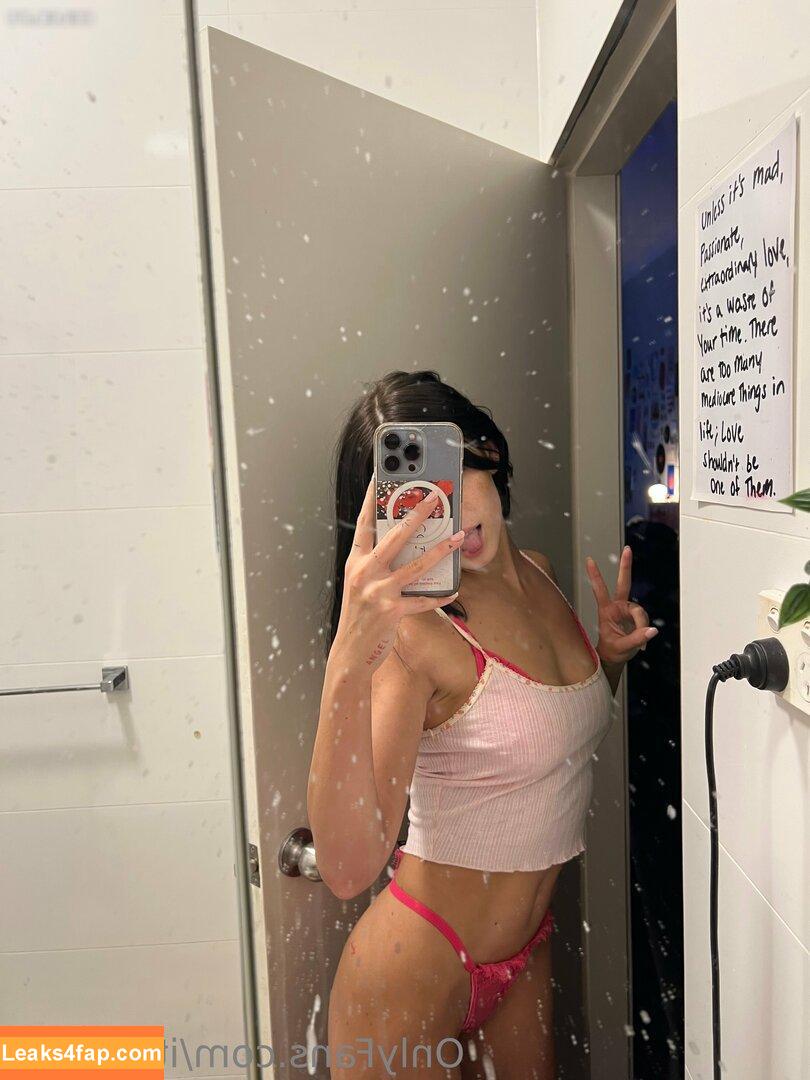Alliyah Davison /  leaked photo photo #0034