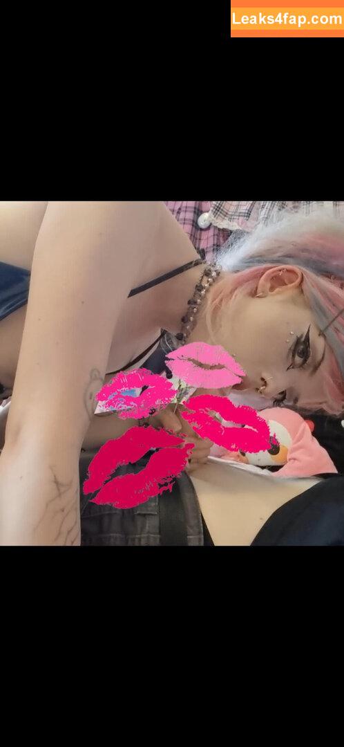 allmyheartbear / +:｡.ruby ʚ ♡ ɞ ⋆ ✧.｡ / myarykerx / usakumyawhore / usakyumawhore leaked photo photo #0085