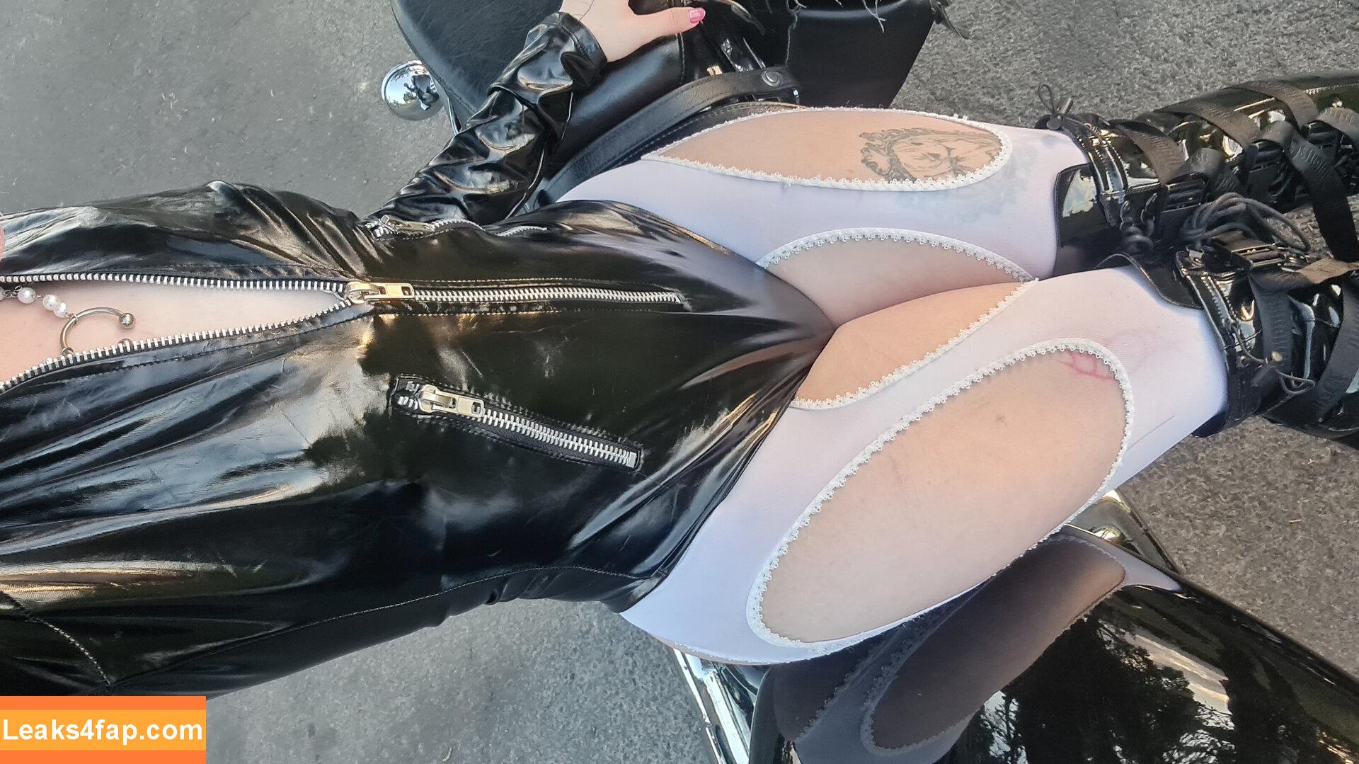 allmyheartbear / +:｡.ruby ʚ ♡ ɞ ⋆ ✧.｡ / myarykerx / usakumyawhore / usakyumawhore leaked photo photo #0086