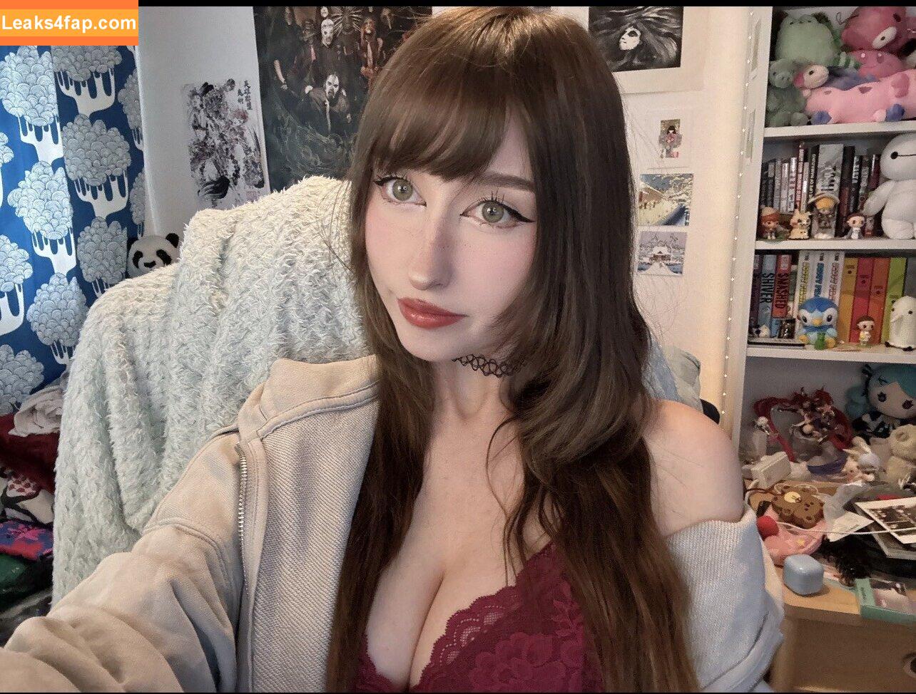 Allykitti / ally_katt / allykitti_ / crywink_ leaked photo photo #0173