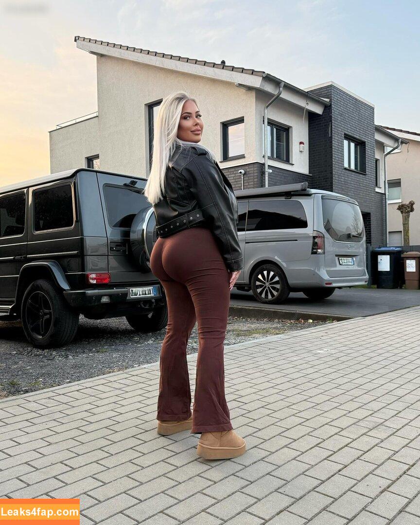 allysophiie /  leaked photo photo #0037