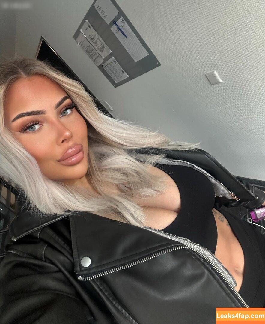 allysophiie /  leaked photo photo #0043