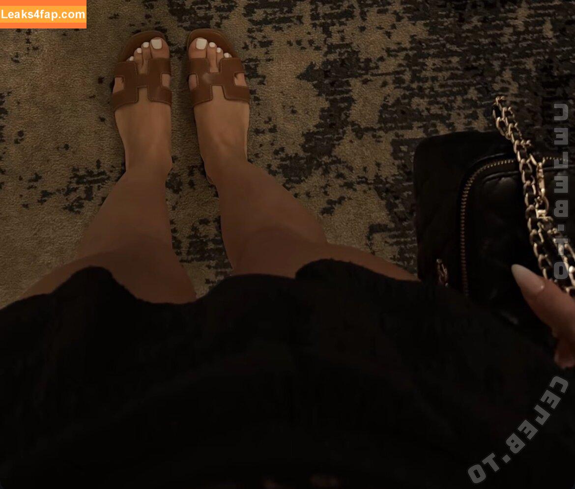 Almira Azemi / almira.azz / almirra.az leaked photo photo #0083