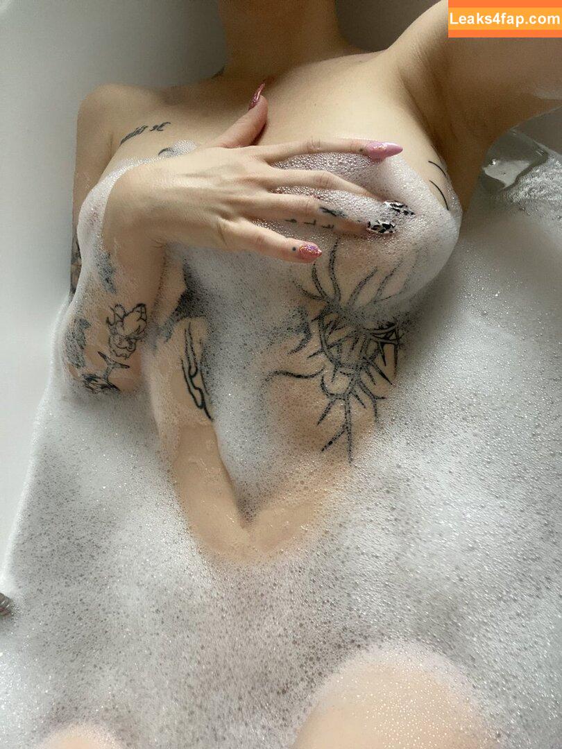 Aloeeveera / aloeveraa___ leaked photo photo #0017