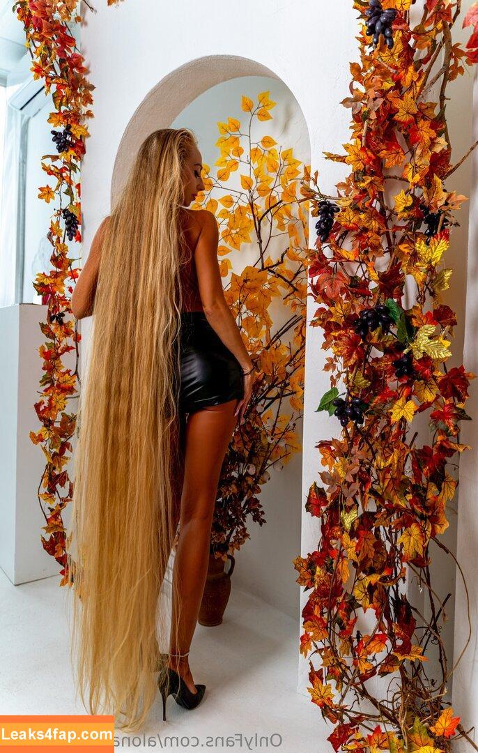 Alona Kravchenko / Ukrainian Rapunzel / alona__kravchenko / alona_kravchenko leaked photo photo #0058