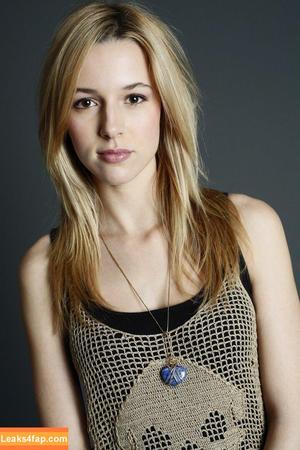 Alona Tal photo #0007