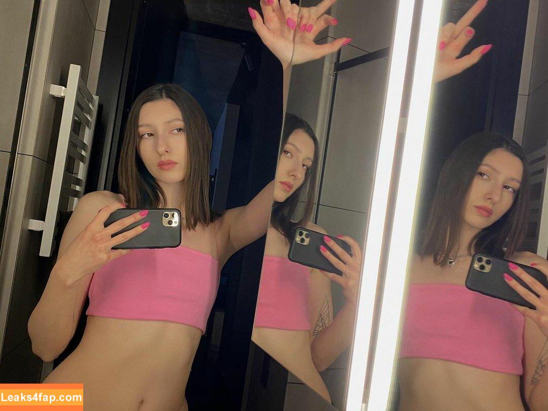 Aloona Larionova / aloona.larionova leaked photo photo #0007