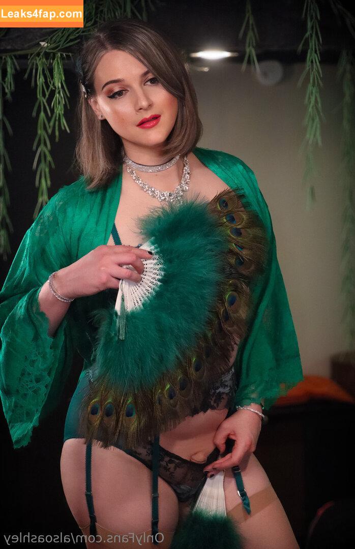 AlsoAshley / AlsoAshleyB / Ashely Barron leaked photo photo #0489