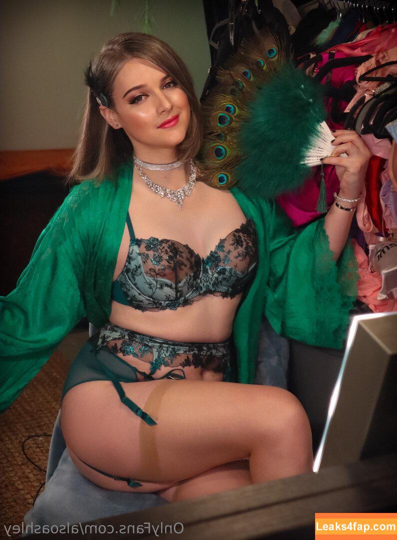 AlsoAshley / AlsoAshleyB / Ashely Barron leaked photo photo #0503