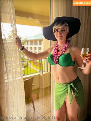 AlsoAshley photo #0199