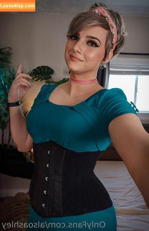 AlsoAshley photo #0221